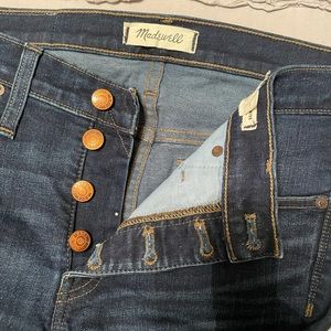 LAST CALL!! Madewell Mid-Rise Skinny Jeans in Hayes Wash